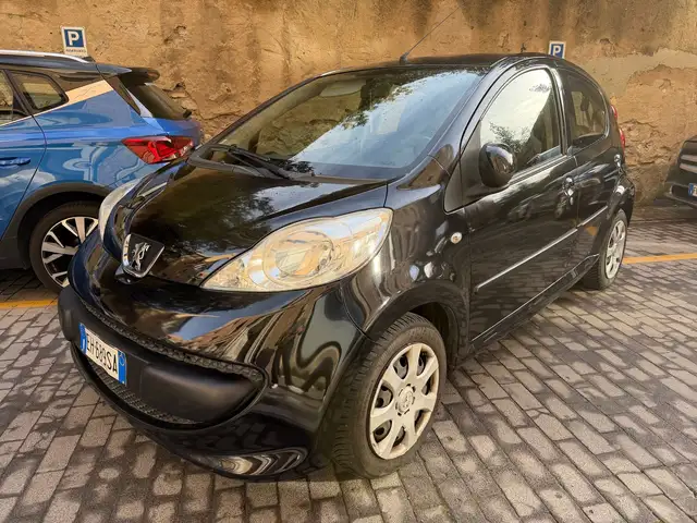 Peugeot 107 1.0 68CV 5p. Sweet Years