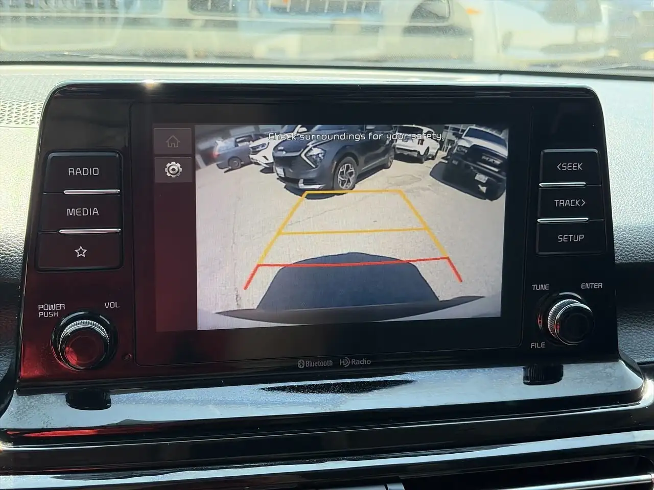 Kia Seltos снимка Kia Seltos