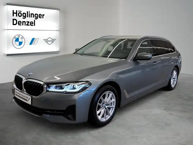 BMW 5 Series view 2