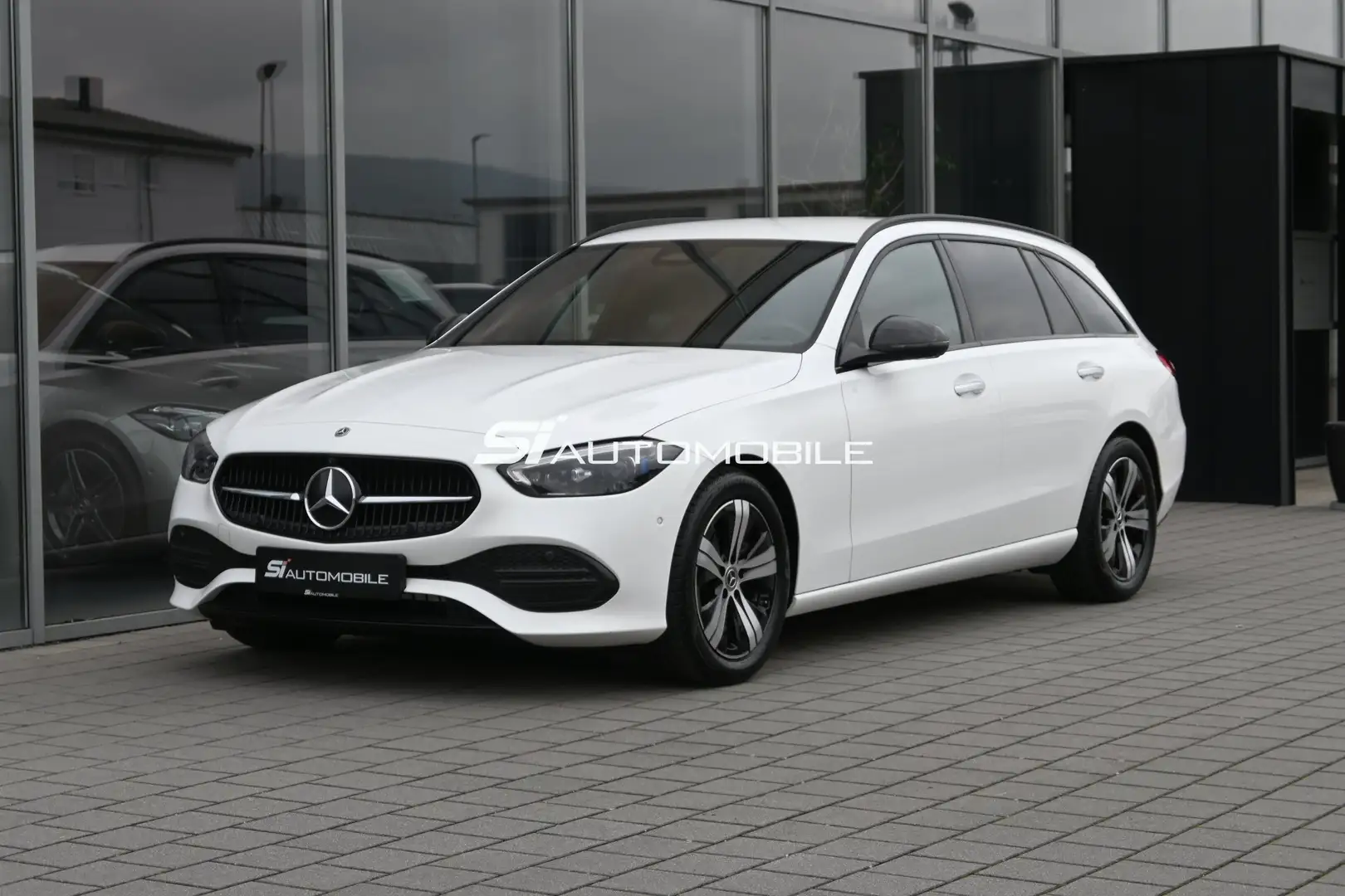 Mercedes-Benz C 200 d T Avantgarde *Night Pak*AHK*ILS*360°KAM* Weiß - 1