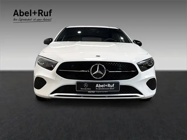 Mercedes-Benz A view 2