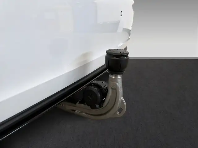 Mercedes-Benz A view 11