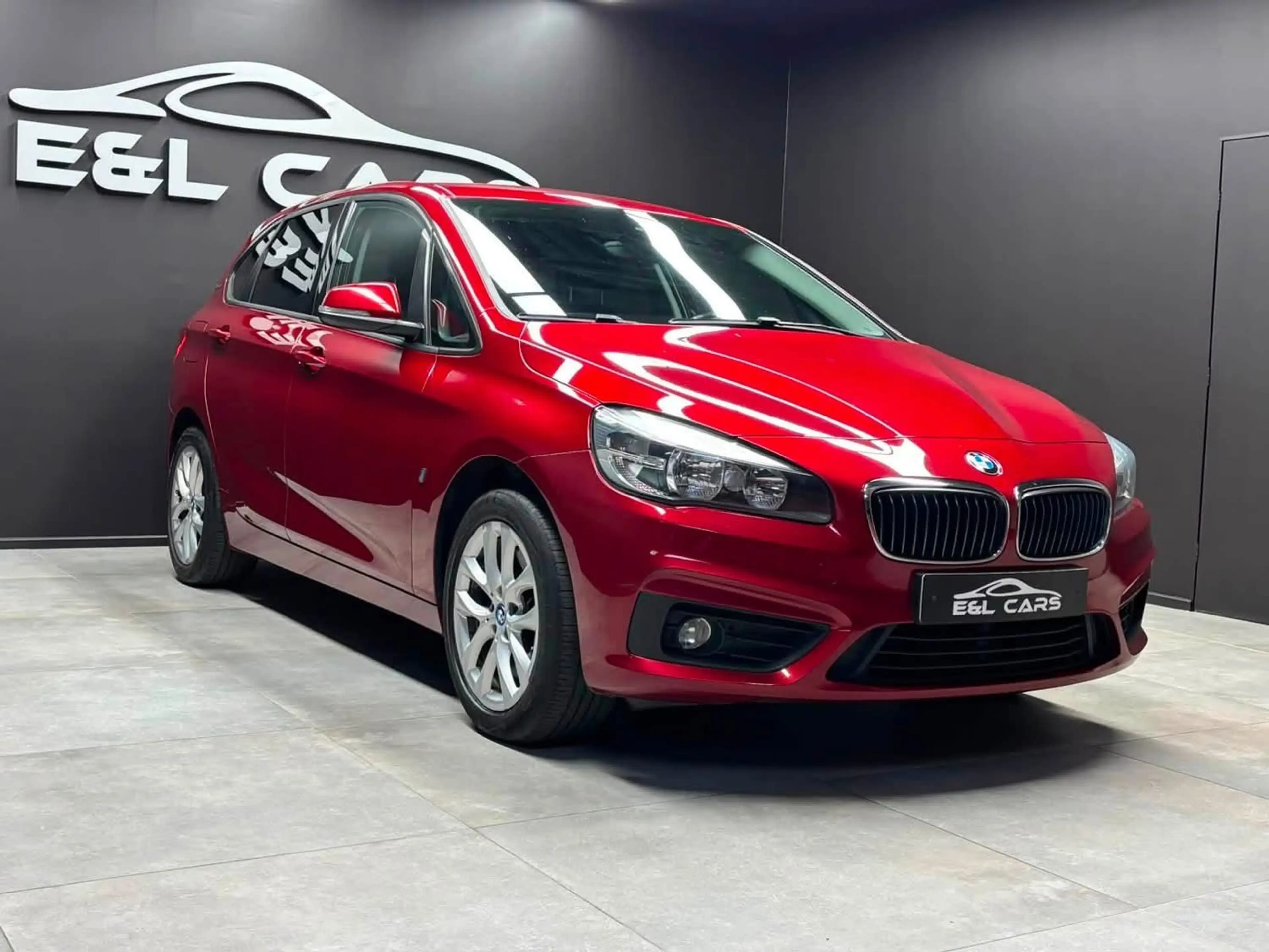 BMW 225 Active Tourer PHEV 225xeA — photo 3