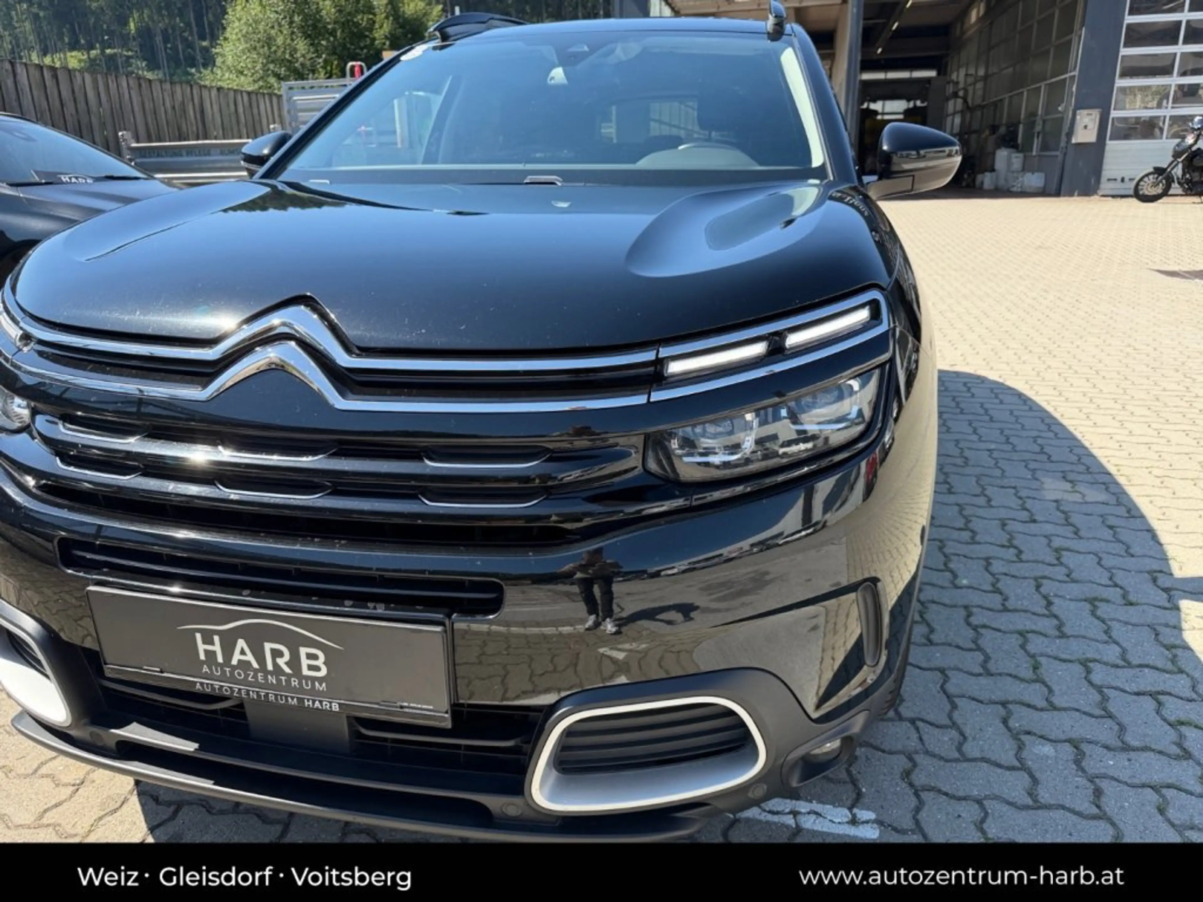 Citroen C5 Aircross BlueHDI 130 S&S Feel — photo 10