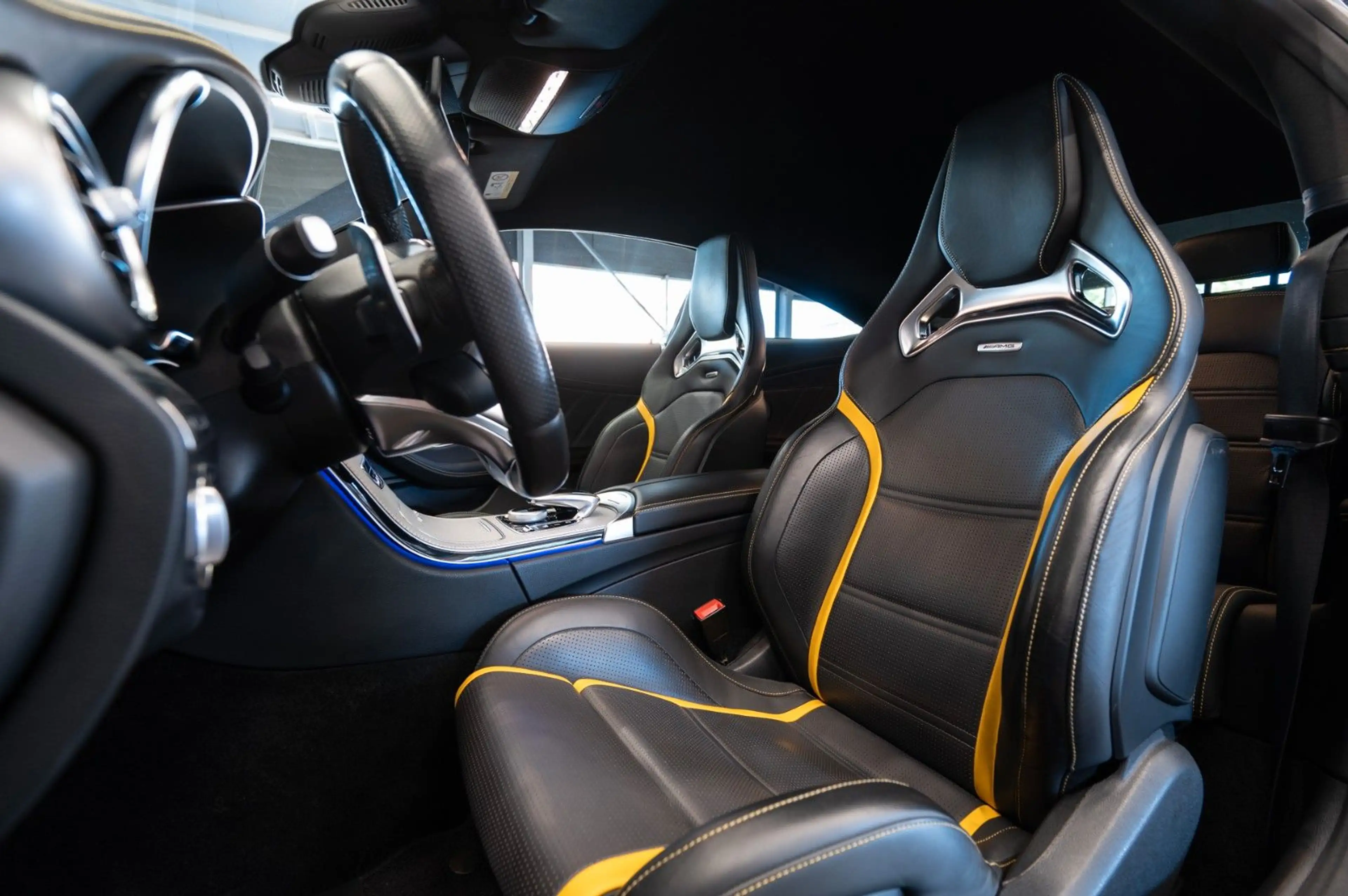 Mercedes-Benz C 63 AMG C63 AMG Coupe|AMG PERF.AGA+SITZE|BURMESTER|ACC — photo 13