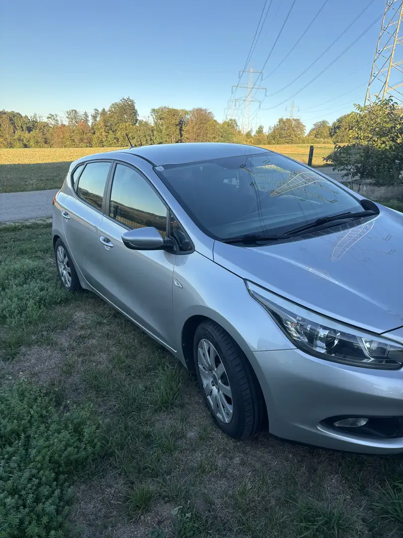 Kia Ceed / cee'd 1,4 MPI CVVT Cool - 1
