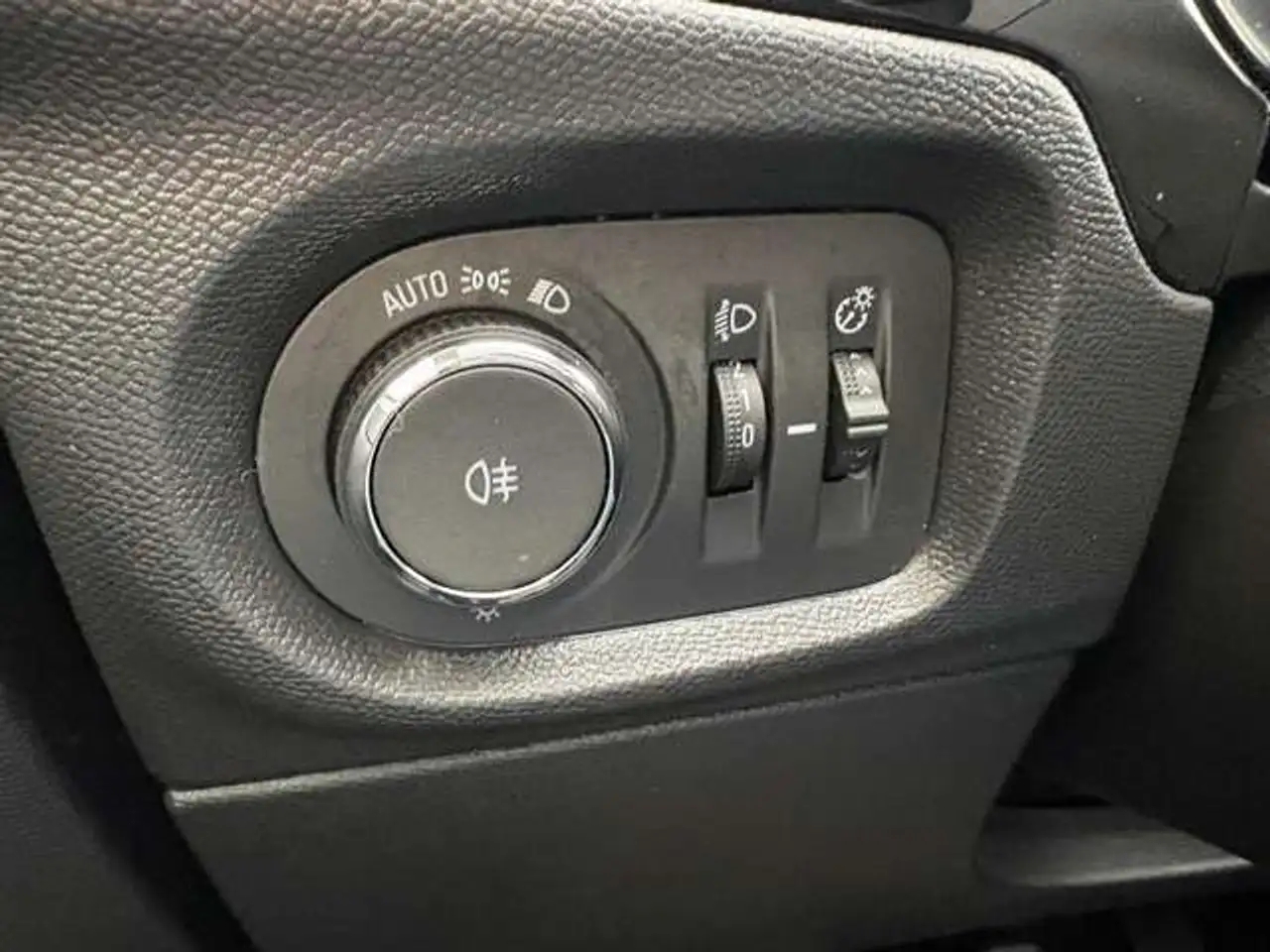 Opel Corsa Corsa — photo 11