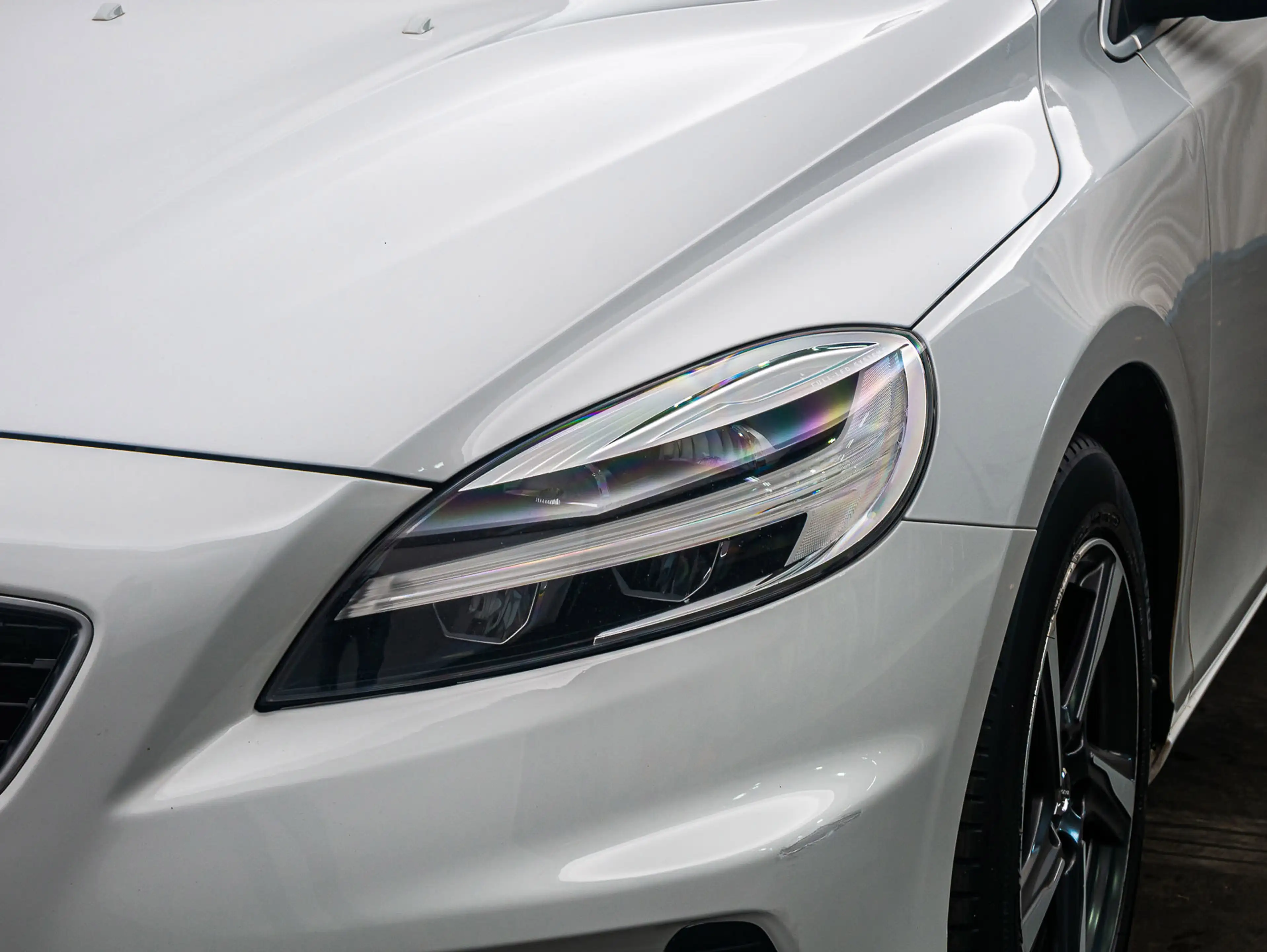 Volvo V40 2.0 D3 Business Sport R-Design Led/Stoelverw./Navi — photo 30