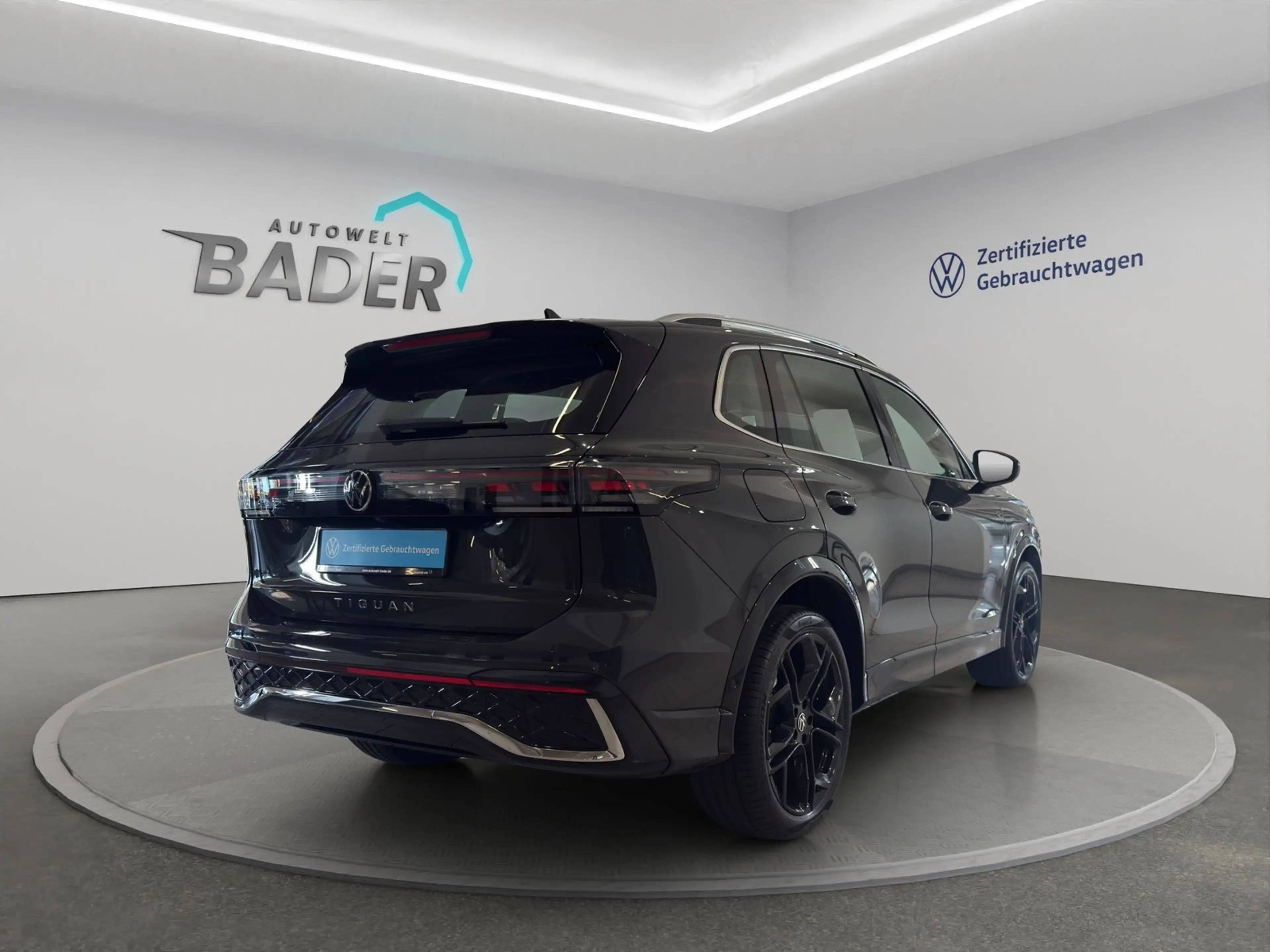 Volkswagen Tiguan R-Line 1,5 l eTSI OPF 110 kW (150 — photo 6