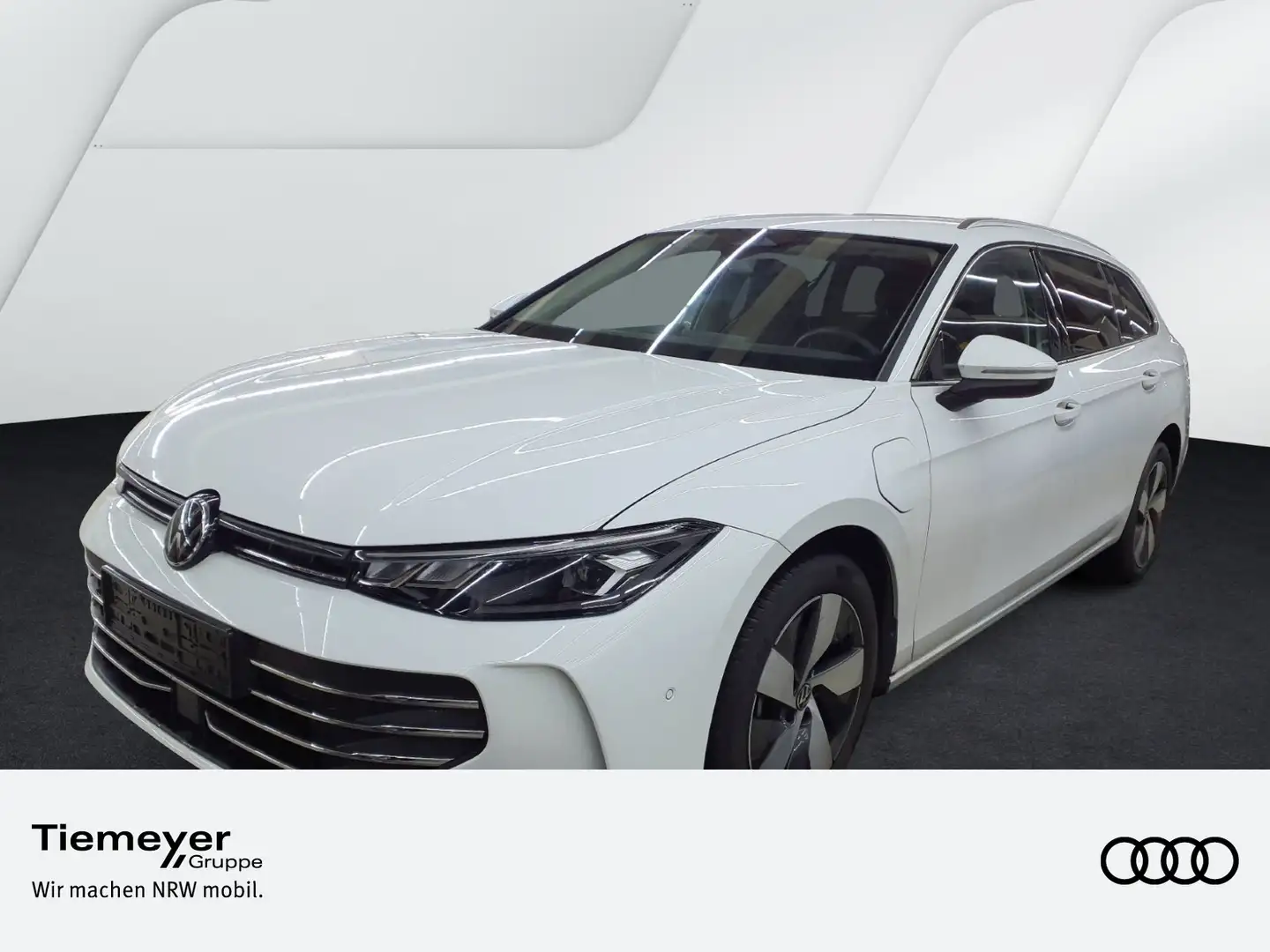Volkswagen Passat Variant 1.5 TSI eHybrid BUSINESS LM17 NAV Weiß - 1