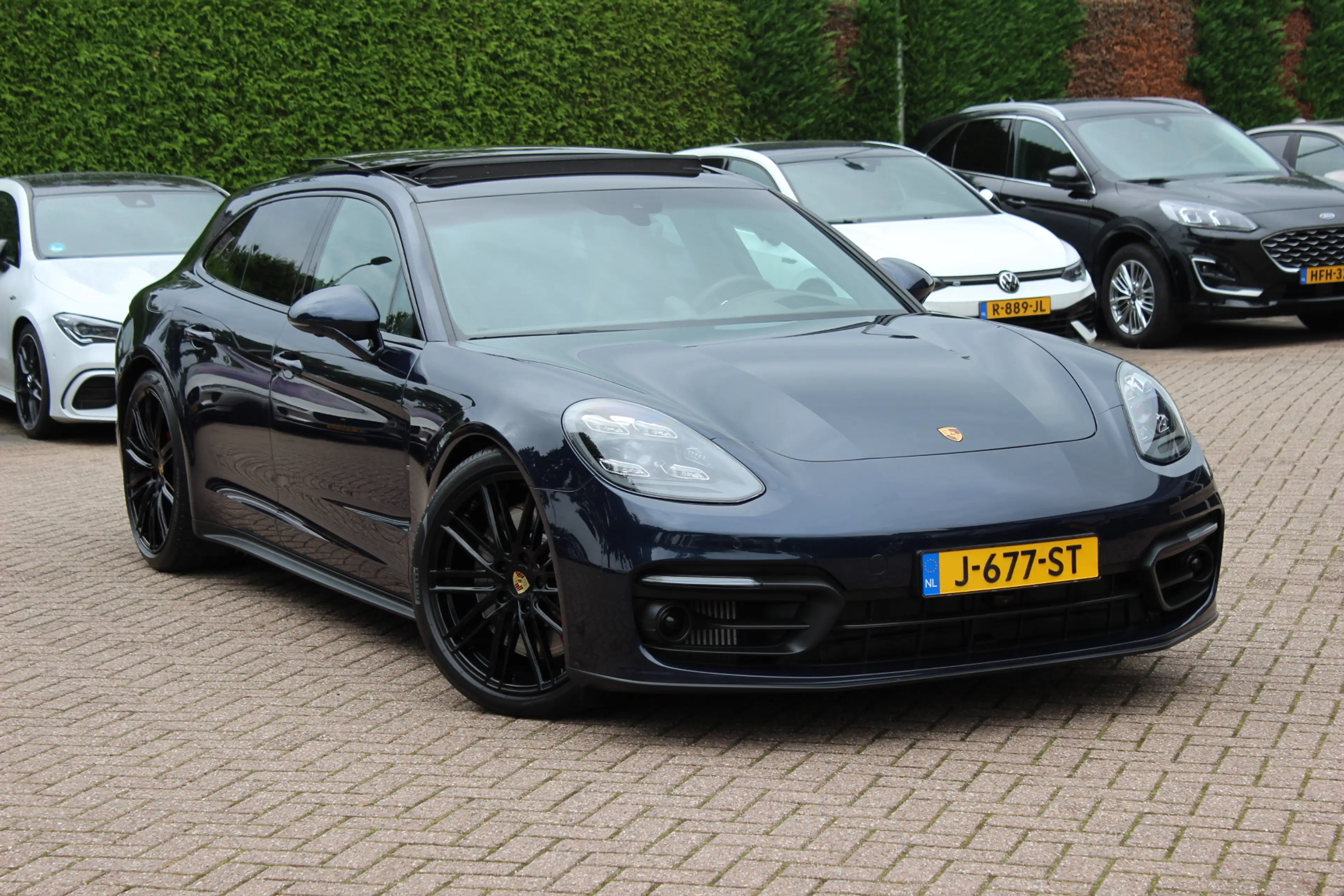 Porsche Panamera Sport Turismo 2.9 4S E-Hybrid / Panoramadak / 360C — photo 37
