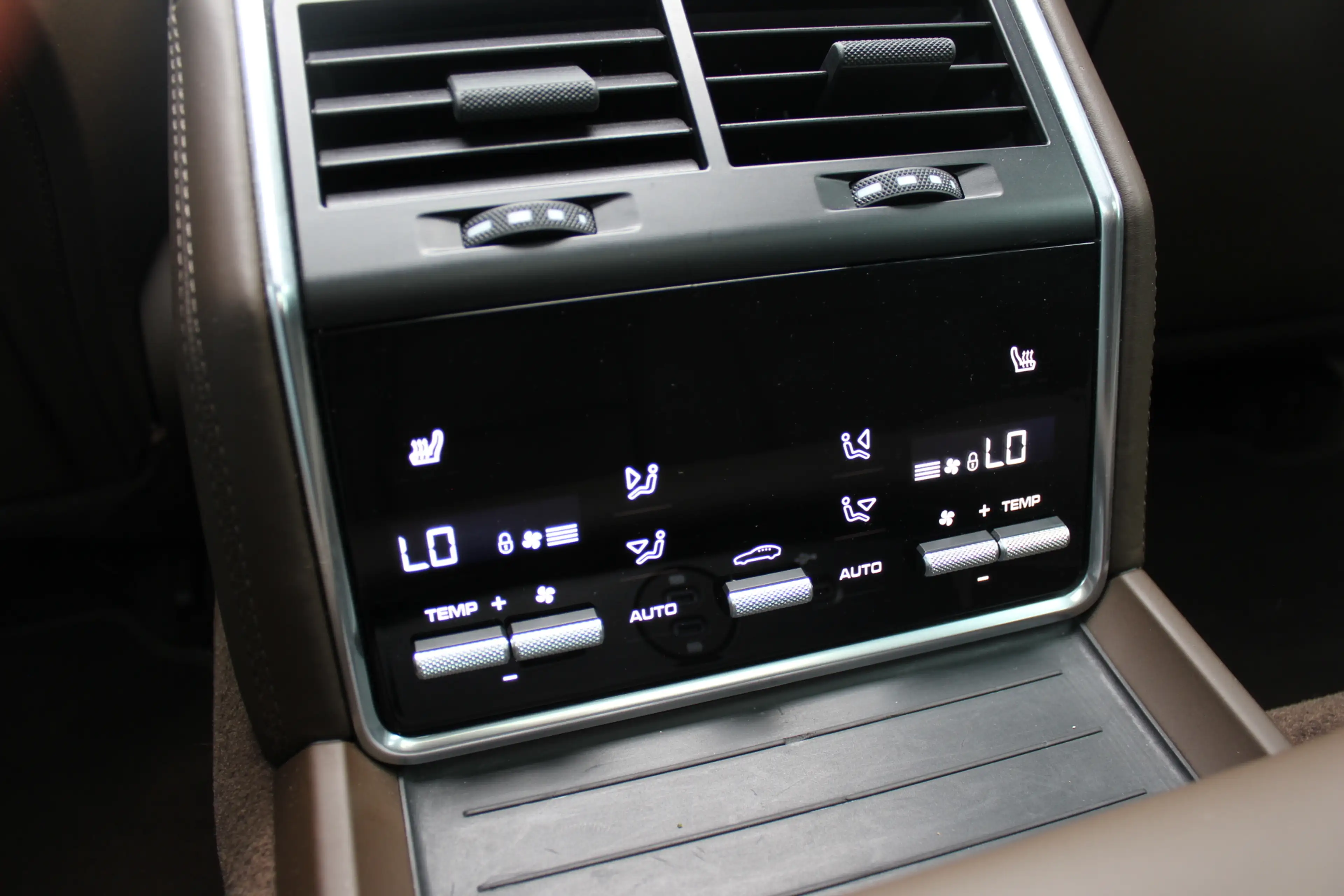 Porsche Panamera Sport Turismo 2.9 4S E-Hybrid / Panoramadak / 360C — photo 31