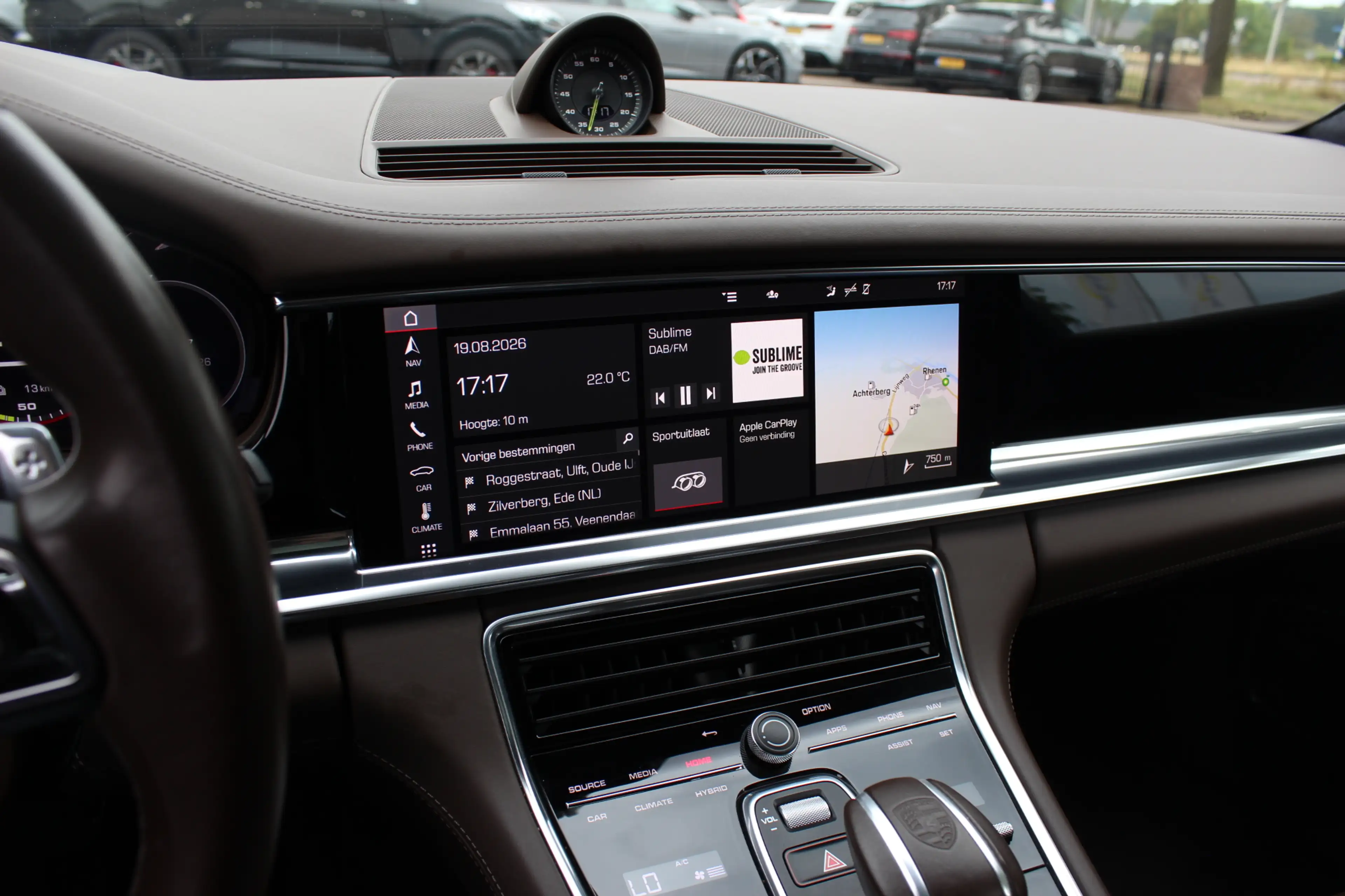 Porsche Panamera Sport Turismo 2.9 4S E-Hybrid / Panoramadak / 360C — photo 19
