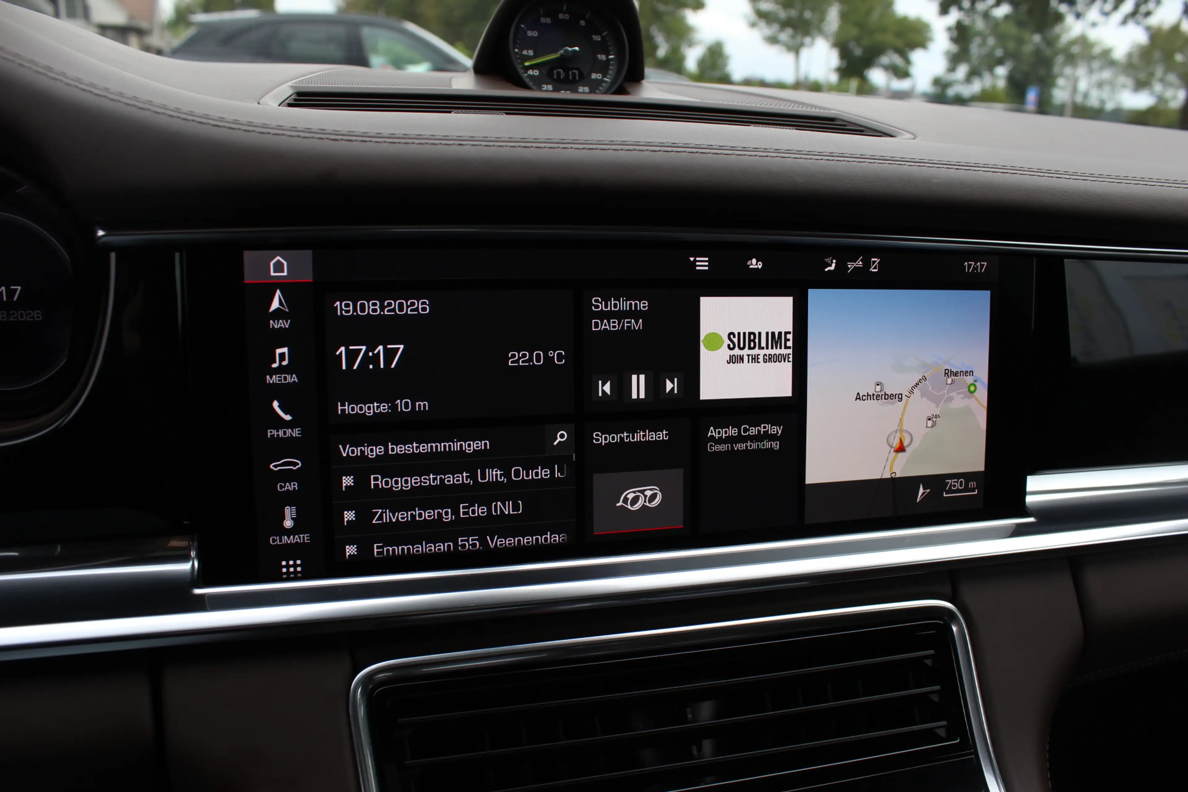 Porsche Panamera Sport Turismo 2.9 4S E-Hybrid / Panoramadak / 360C — photo 21