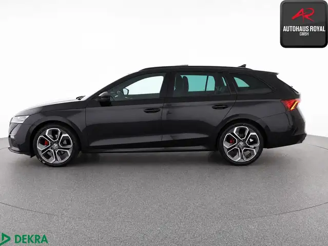 Skoda Octavia view 2