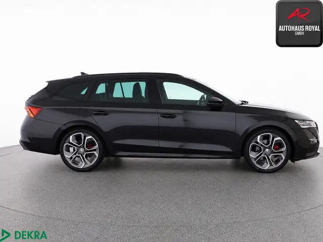 Skoda Octavia view 6