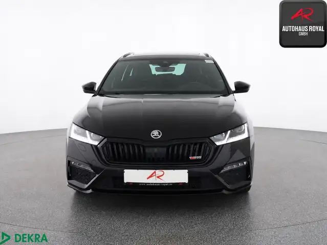 Skoda Octavia view 8