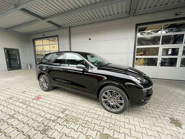Porsche Cayenne S Platinum Edition 2Jahre Porsche Garantie