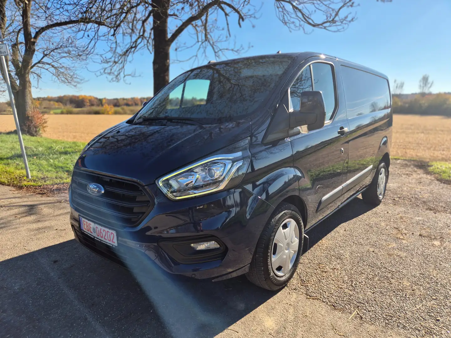 Ford Transit Custom 300 L1 Trend *Automatic-Navi-PDC* Blau - 1