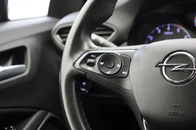 Opel Crossland view 18
