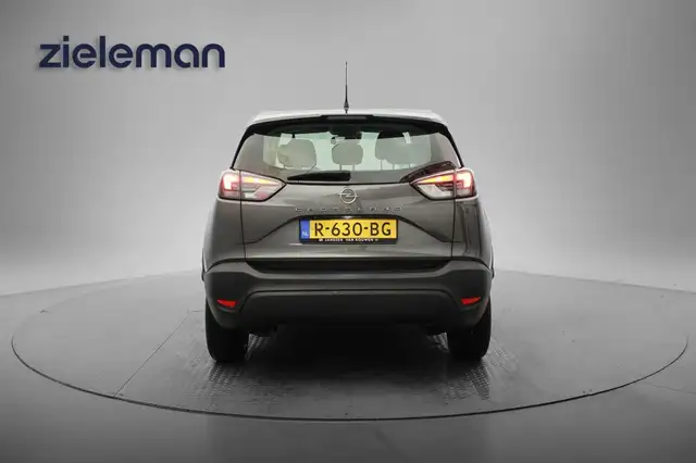 Opel Crossland view 12