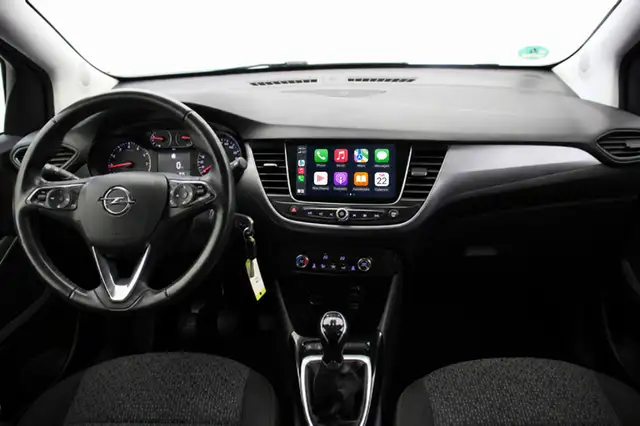Opel Crossland view 2