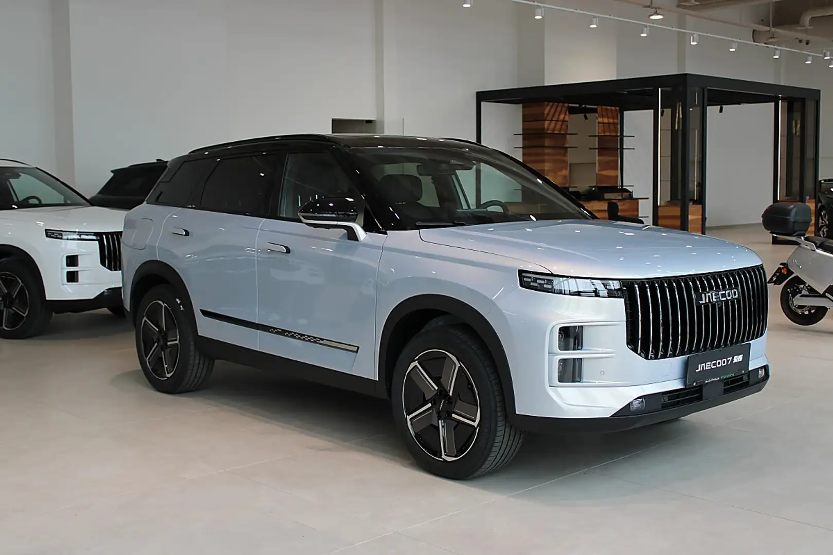 Jaecoo J7 Jaecoo 7 PHEV Aut. Premium Line Silber - 1