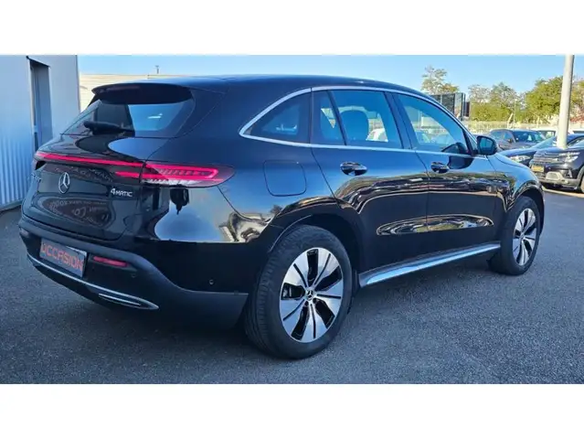 Mercedes-Benz Unknown Model view 3