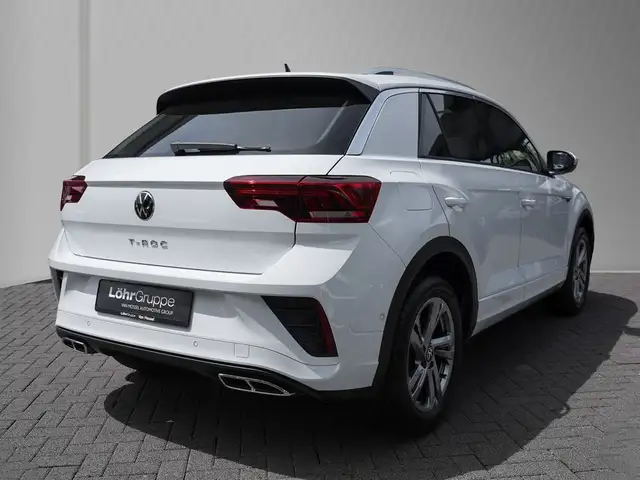 Volkswagen T-Roc view 6