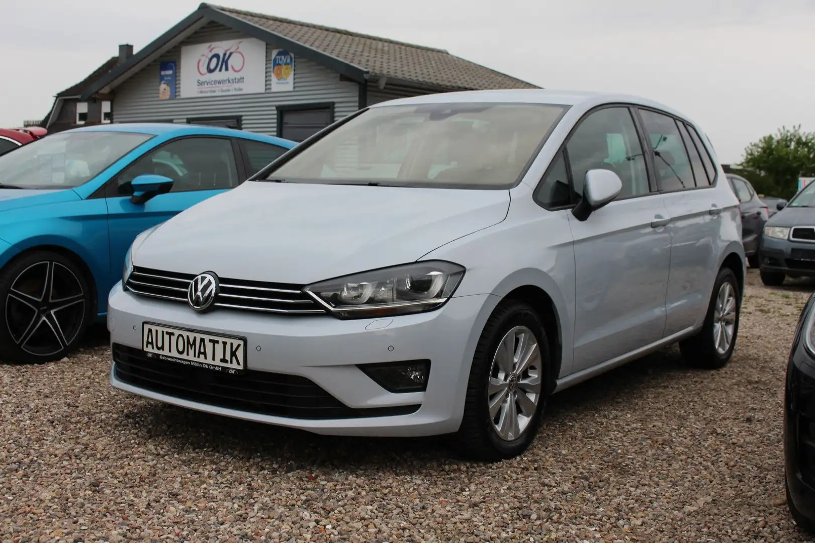 Volkswagen Golf Sportsvan Automatik*S.Heft*LED*SHZ*LHZ*ACC* Silber - 2