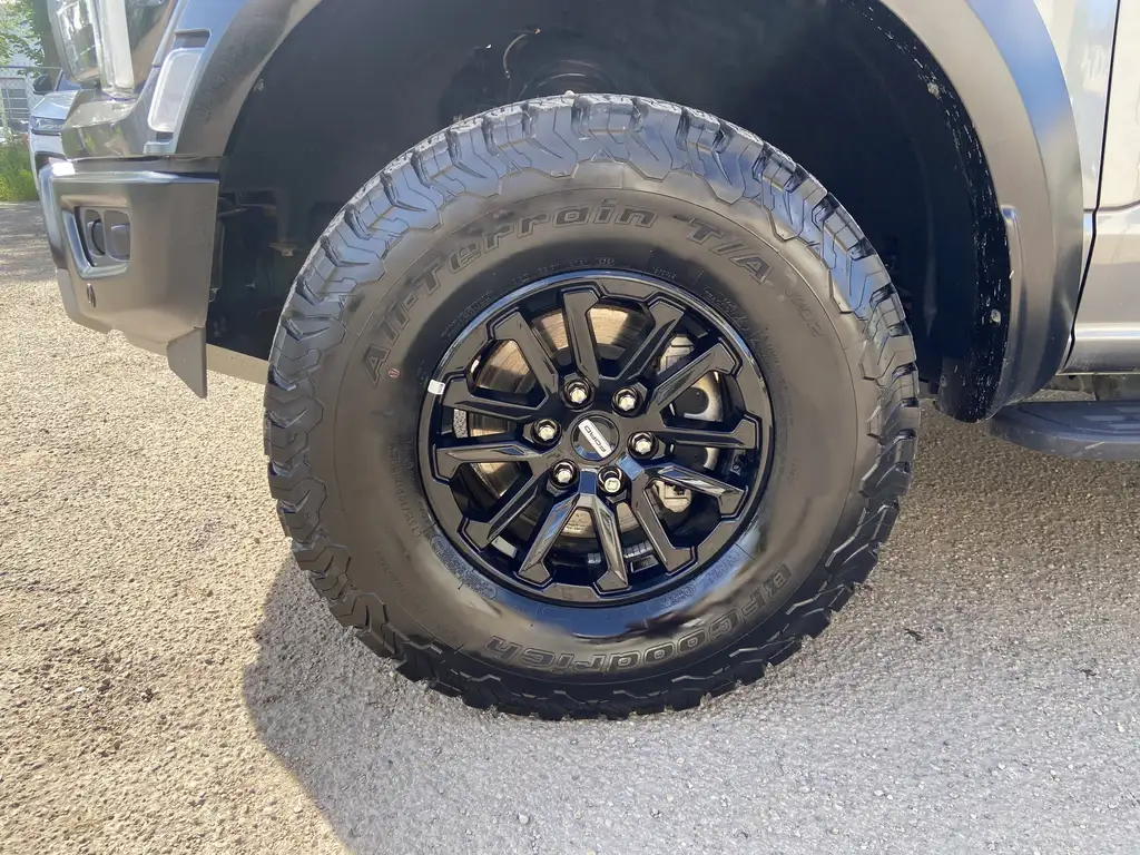 2024 Ford F-150 Raptor SuperCrew 145 | MoonRoof | SYNC 4 | Upfitte — photo 3