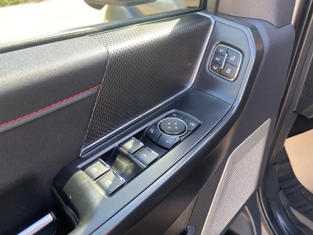 2024 Ford F-150 Raptor SuperCrew 145 | MoonRoof | SYNC 4 | Upfitte — photo 5