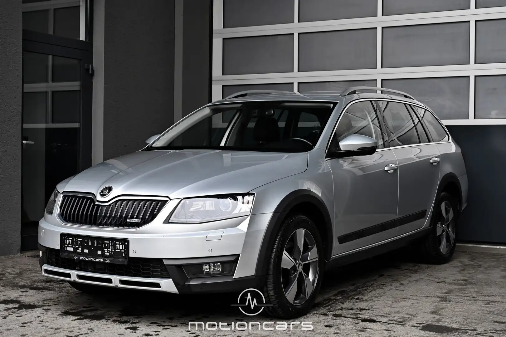 Skoda Octavia Elegance 4x4 Pickerl NEU Grey - 1