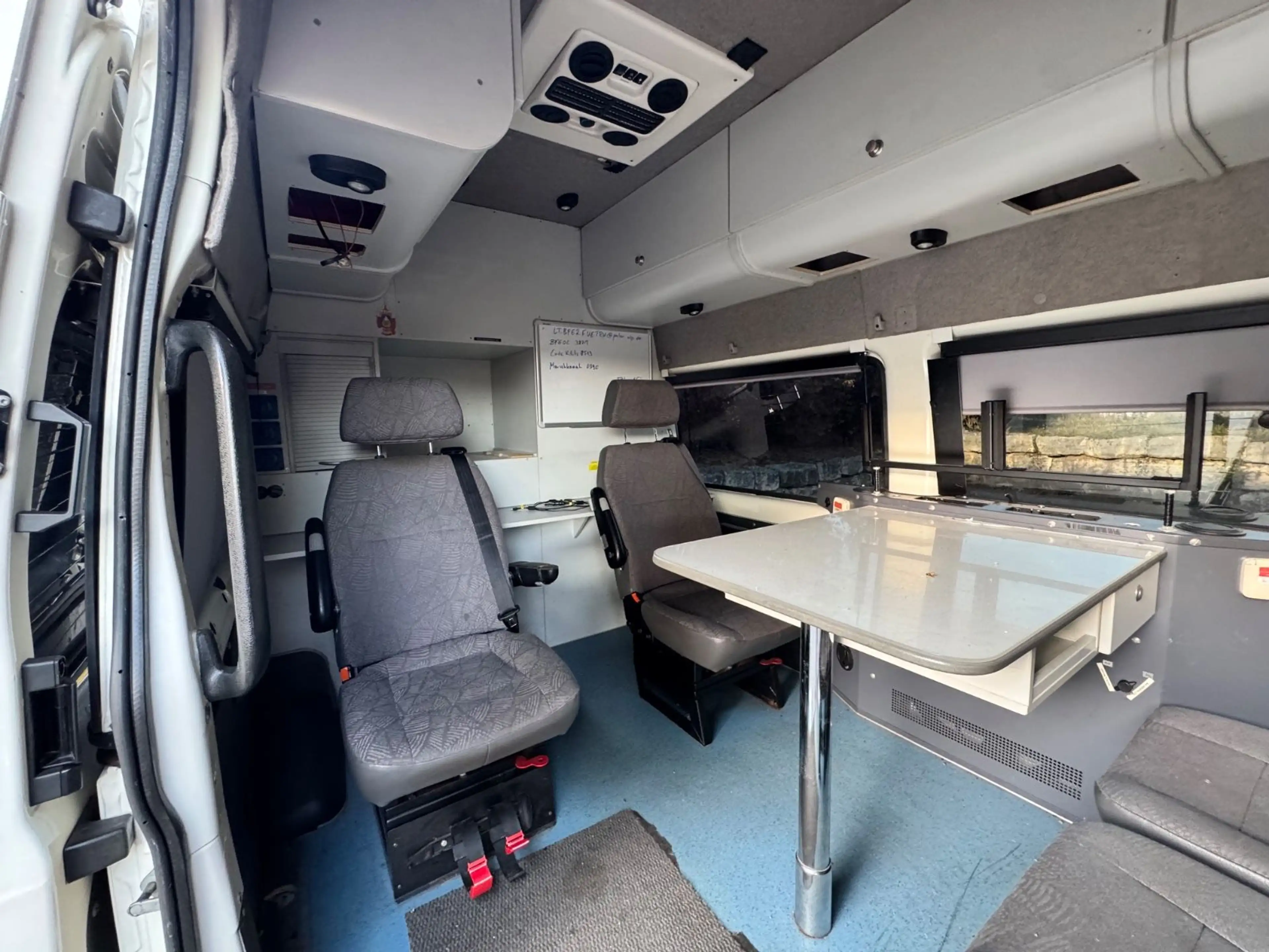 Ford Transit Kombi 2.4 FT 350 Lang — photo 10