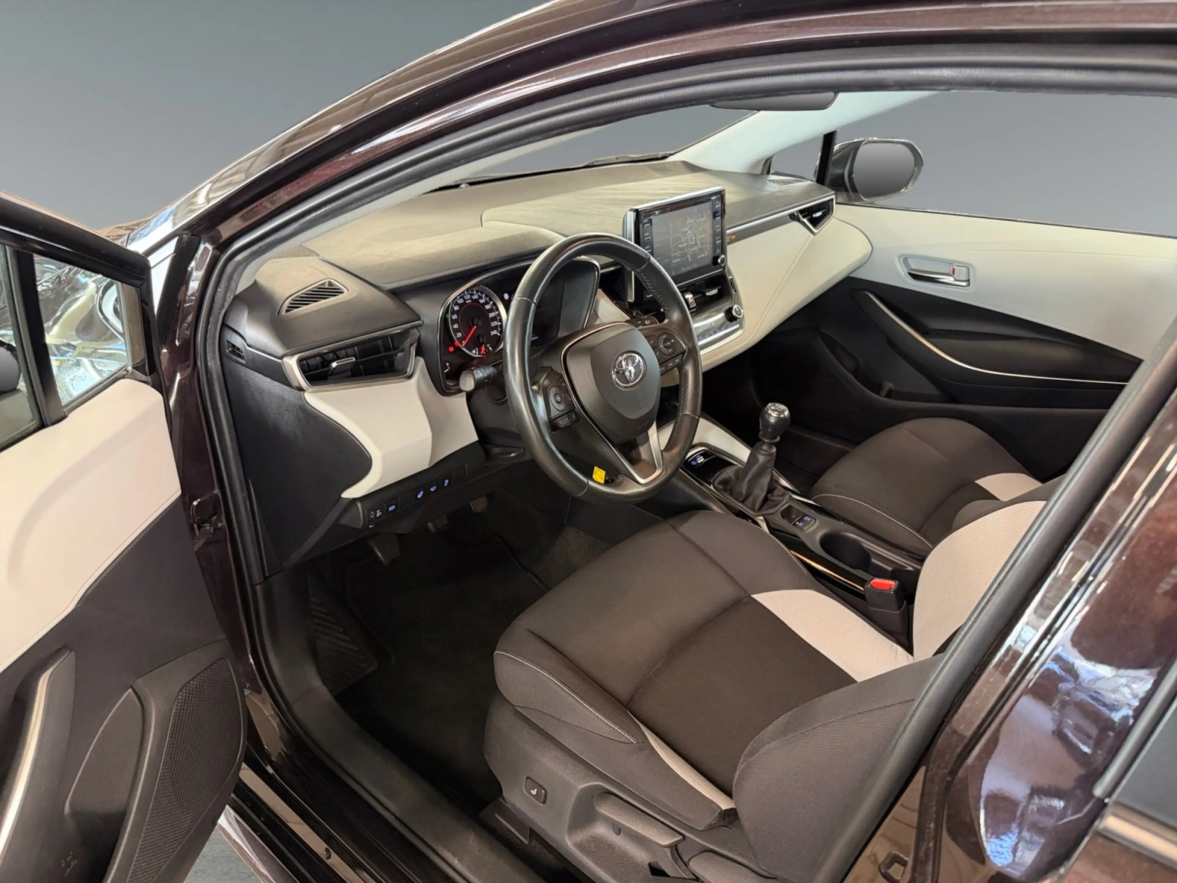 Toyota Corolla TS 1.2 Schalter Benzin +Kamera+Navi+PDC+ — photo 10