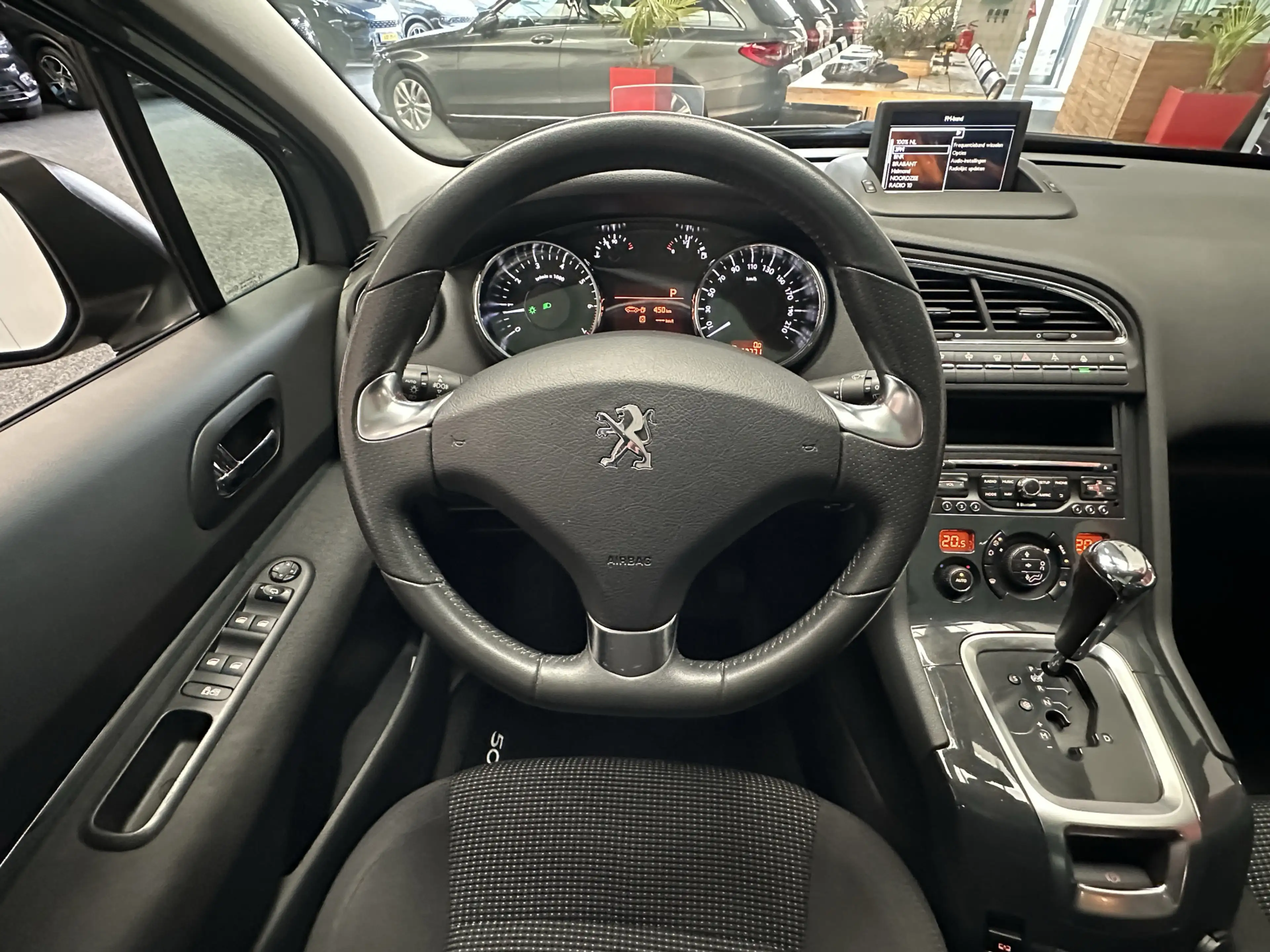 Peugeot 5008 1.6 THP ALLURE 7PERSOONS AUTOMAAT PANORAMADAK HEAD — photo 12
