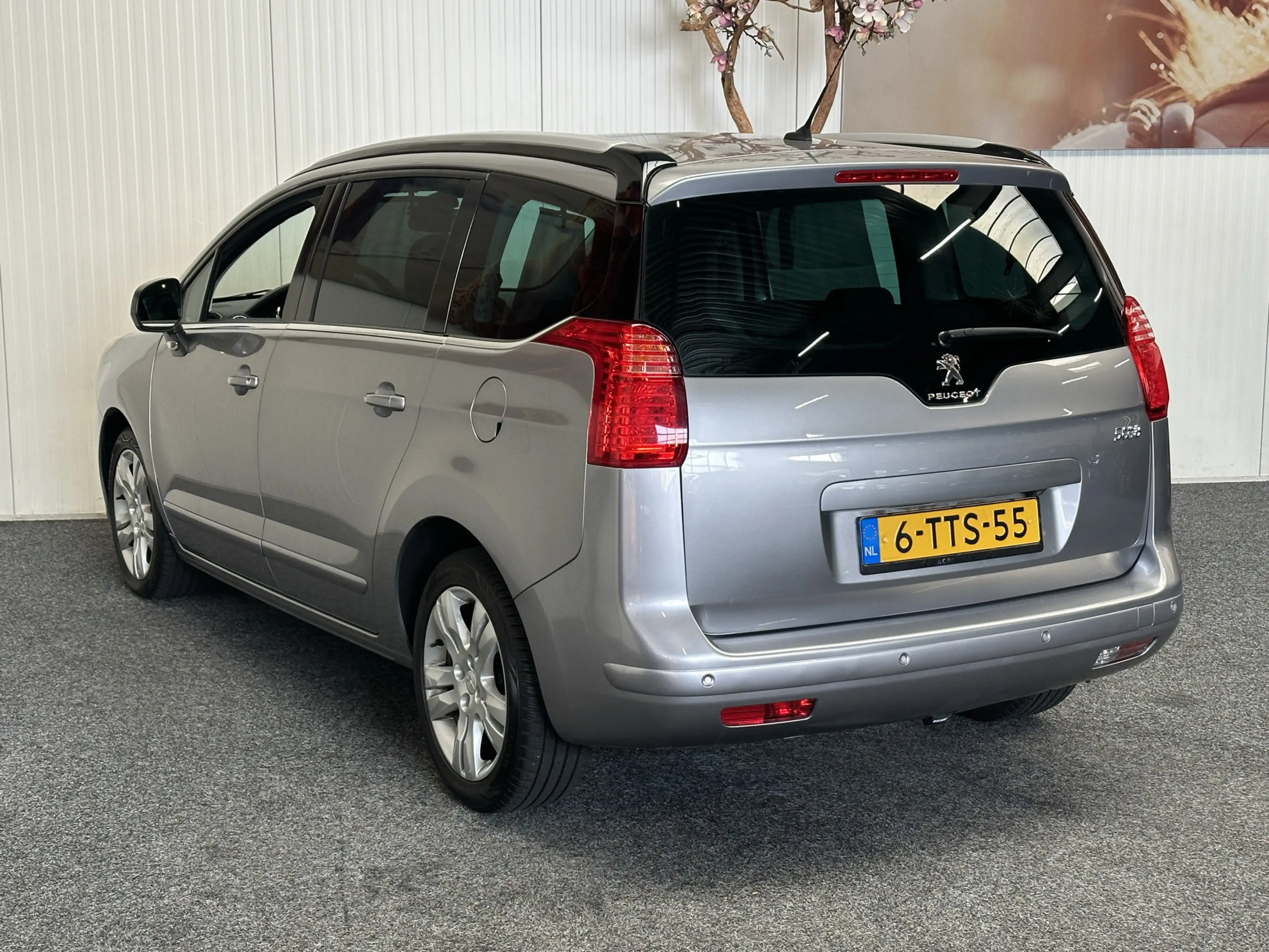 Peugeot 5008 1.6 THP ALLURE 7PERSOONS AUTOMAAT PANORAMADAK HEAD — photo 6