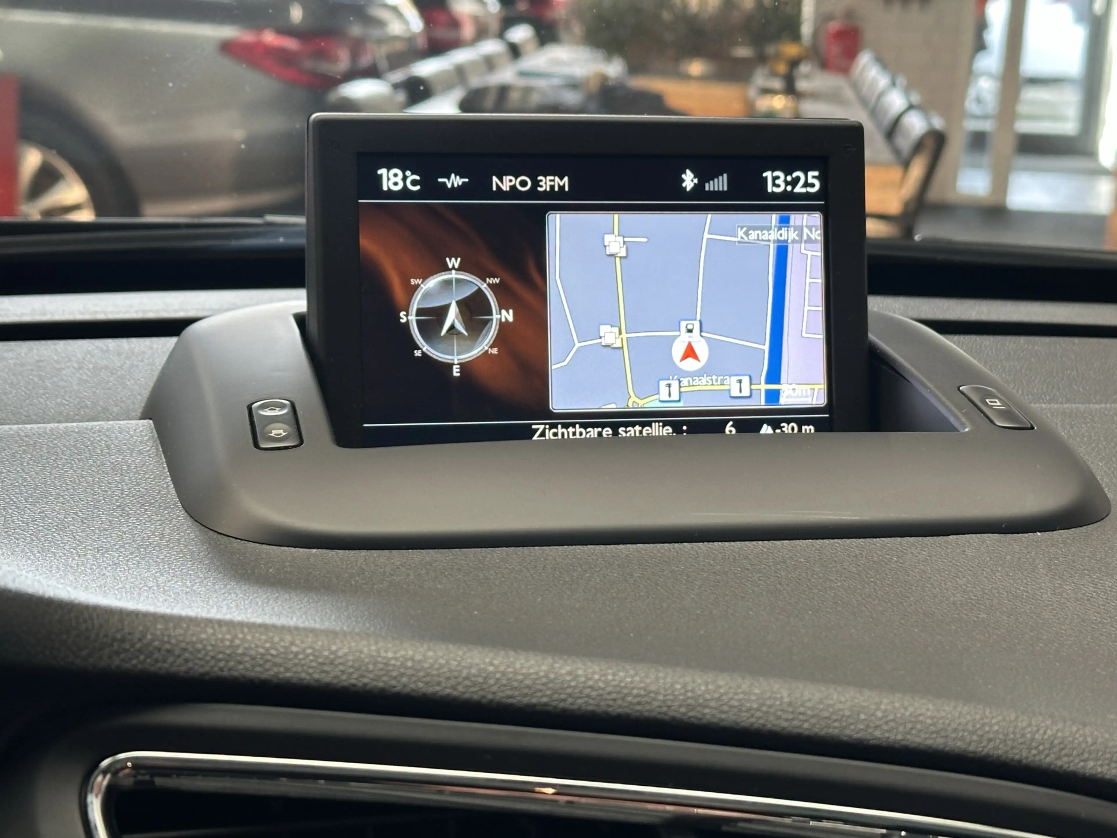 Peugeot 5008 1.6 THP ALLURE 7PERSOONS AUTOMAAT PANORAMADAK HEAD — photo 22