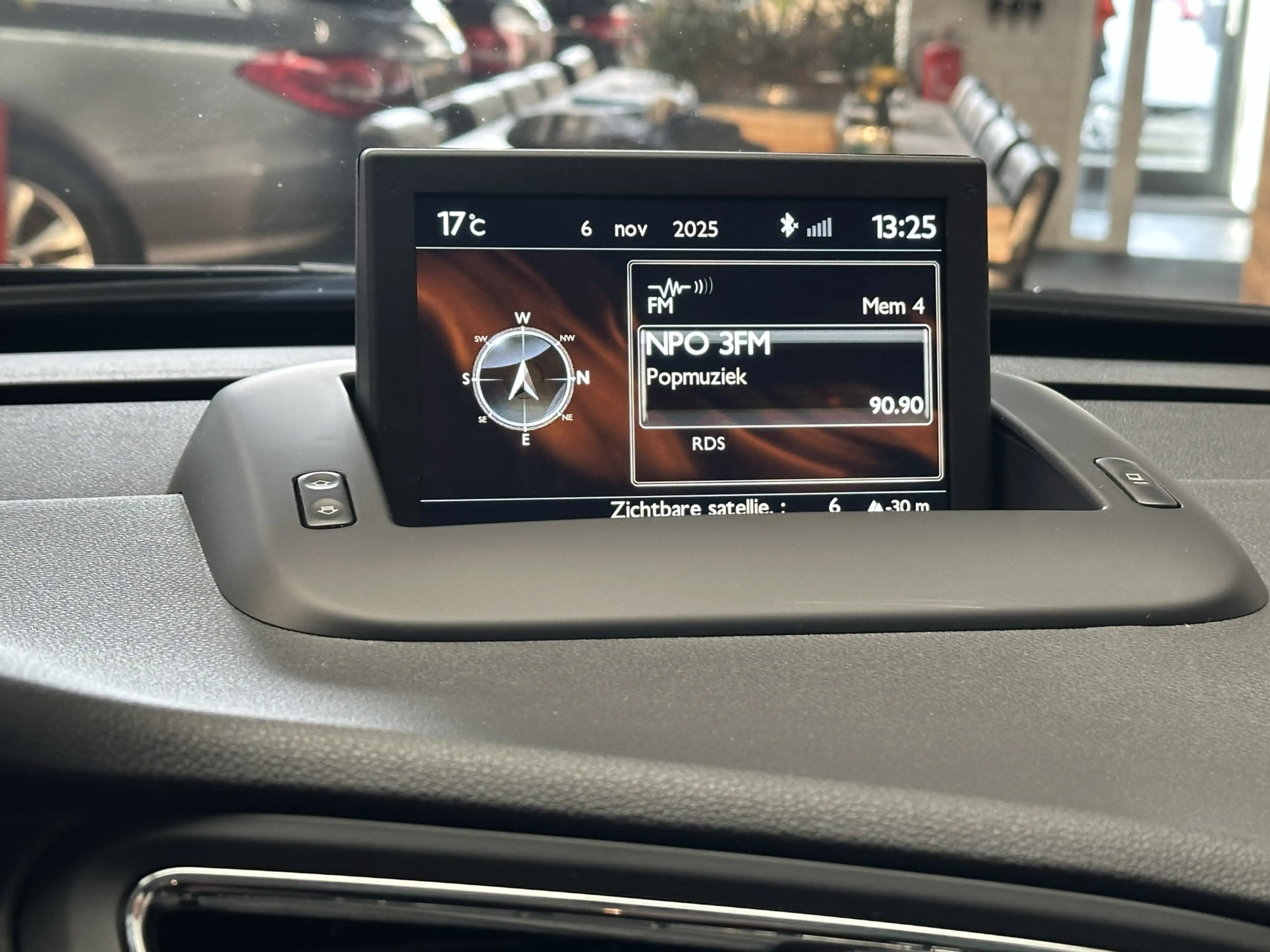 Peugeot 5008 1.6 THP ALLURE 7PERSOONS AUTOMAAT PANORAMADAK HEAD — photo 23