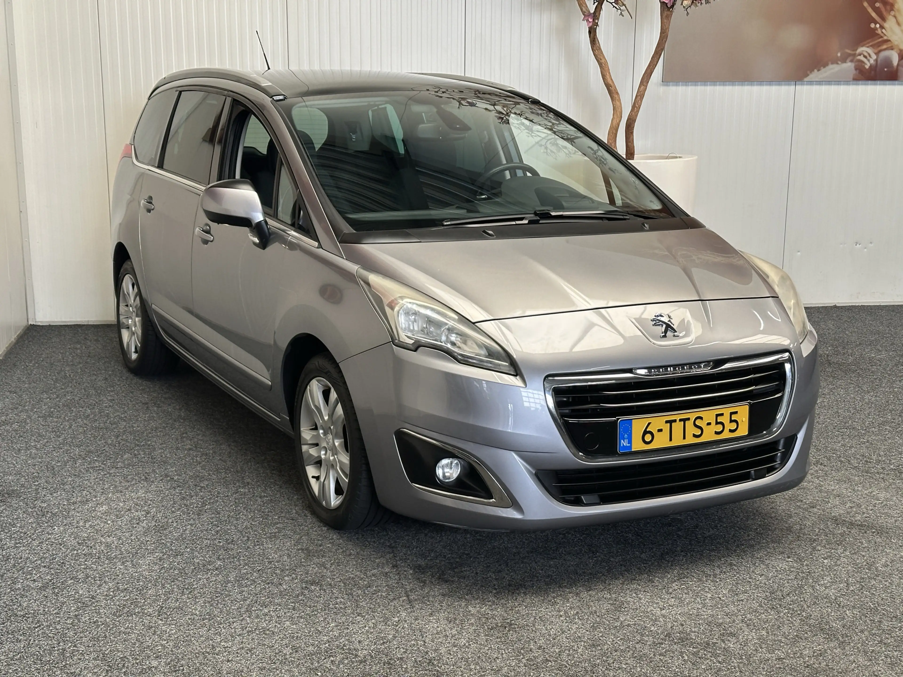 Peugeot 5008 1.6 THP ALLURE 7PERSOONS AUTOMAAT PANORAMADAK HEAD — photo 2