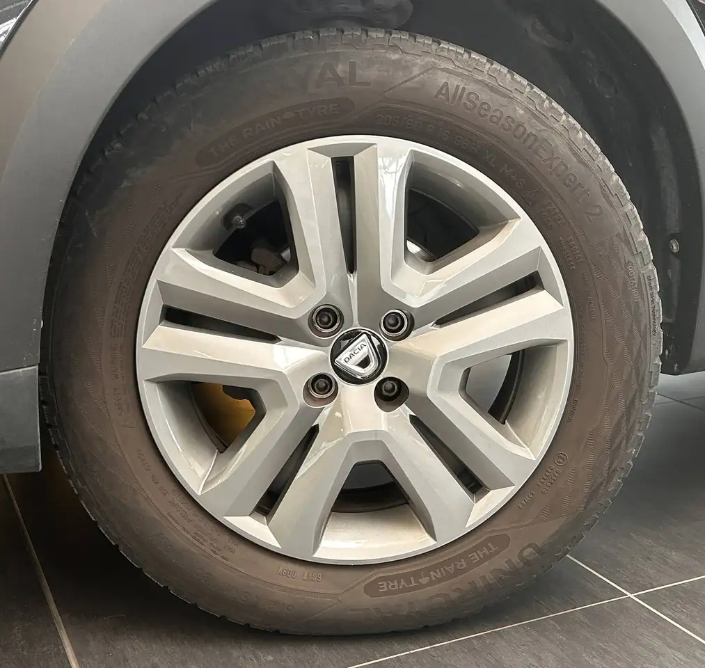 Dacia Sandero Stepway 1.0 TCe Stepway Plus, миниатюра 9