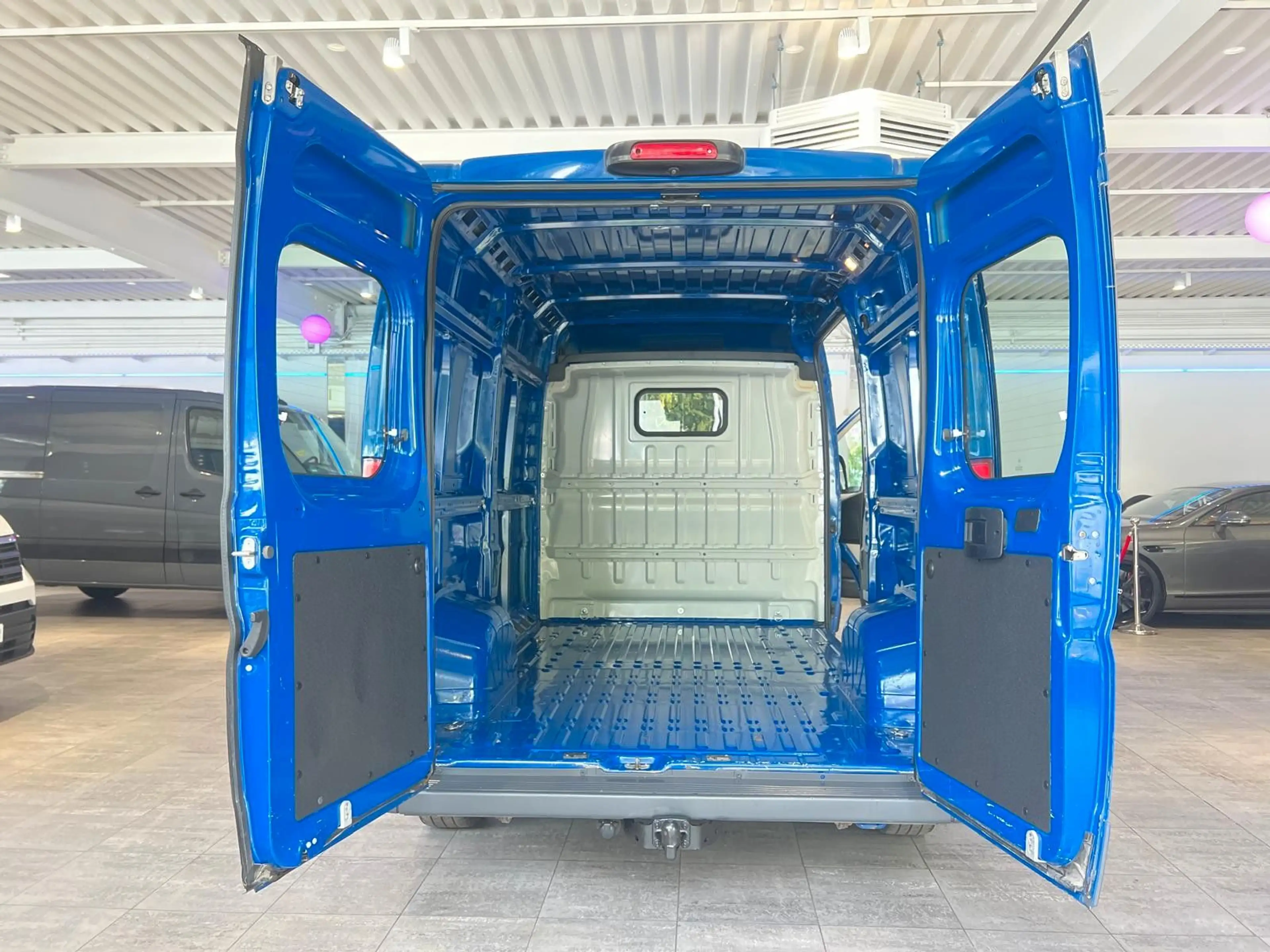 Fiat Ducato 2,3 HDI Hoch+Lang*L2-H2*Garantie*180Ps* — photo 9