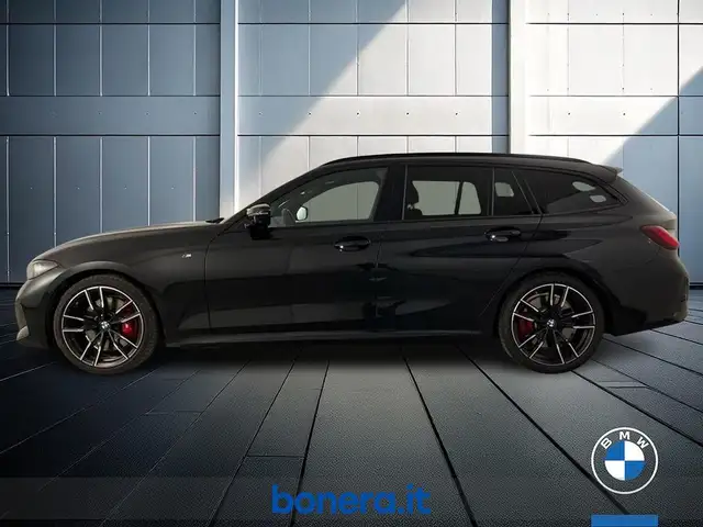 BMW 3 Series view 9