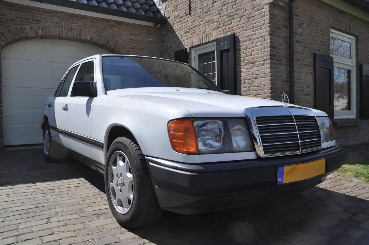 Mercedes-Benz 250 Diesel Automaat Airco MRB-vrij, foto 1