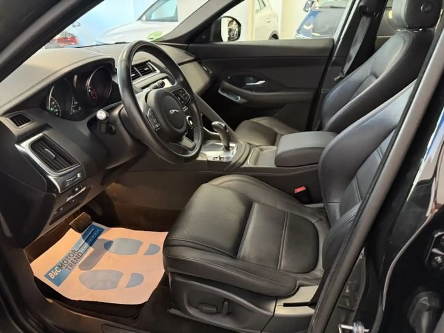 Jaguar E-Pace 2.0 I4 R-Dynamic S AWD Aut. 200 Noir - 2