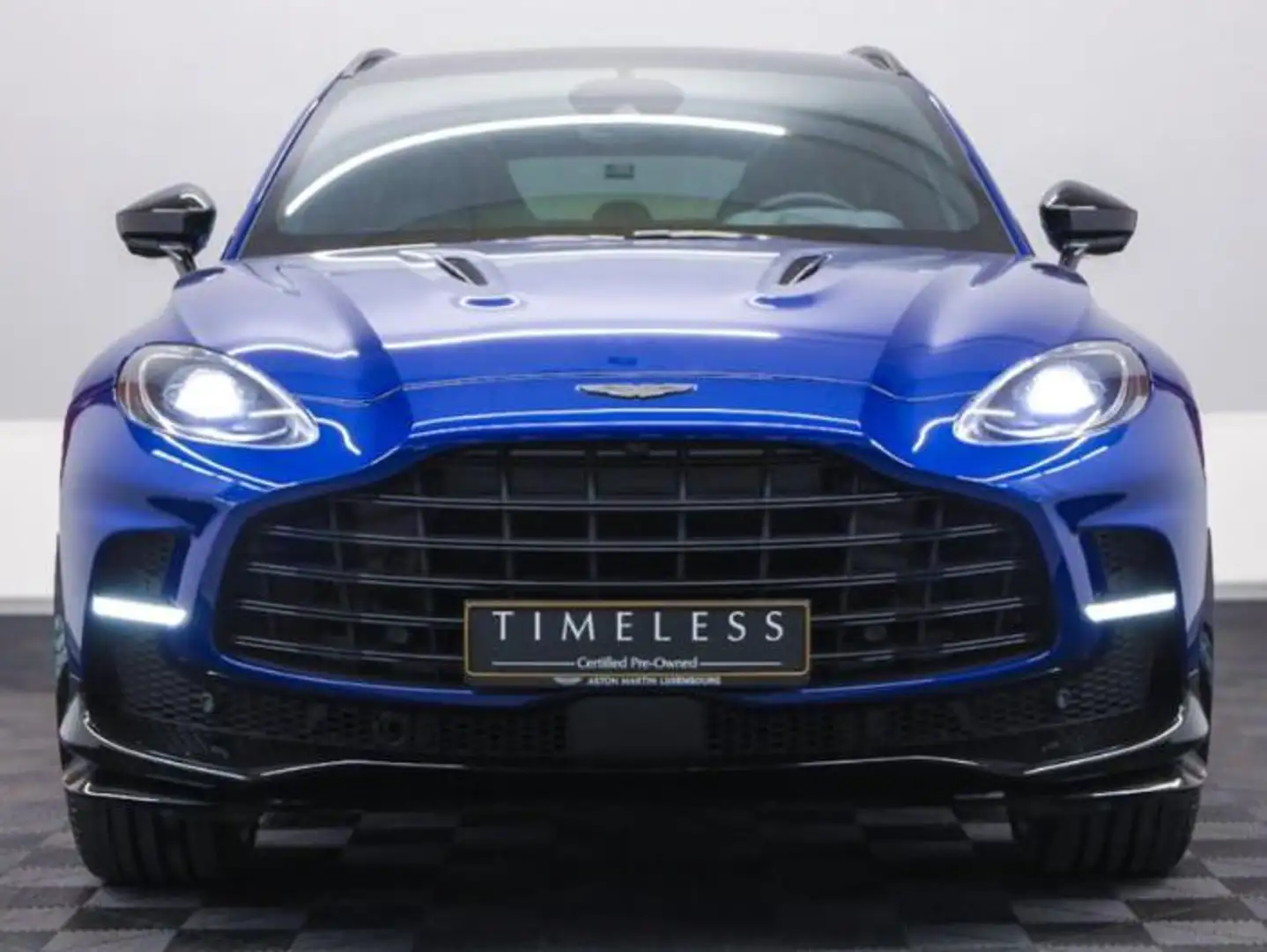 Aston Martin DBX 707 Bleu - 2