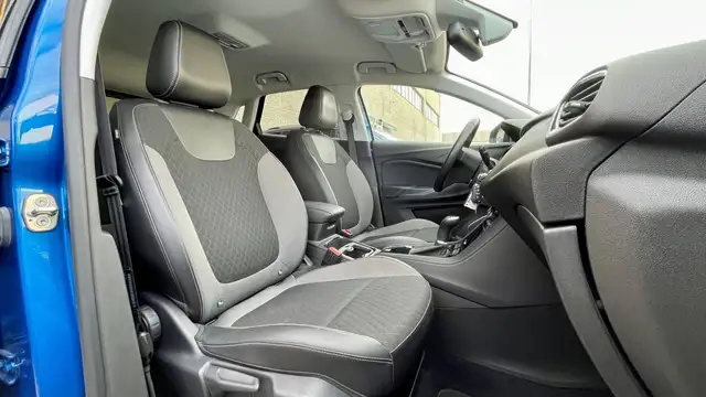 Opel Grandland view 13