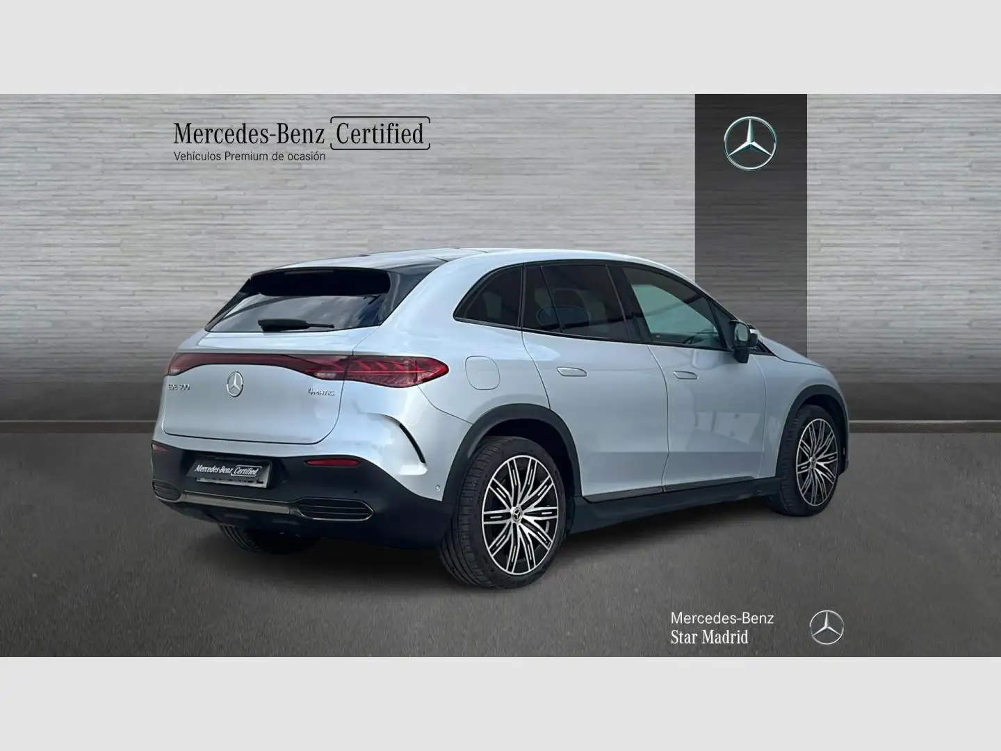 Mercedes-Benz EQE 500 4MATIC Plateado - 2
