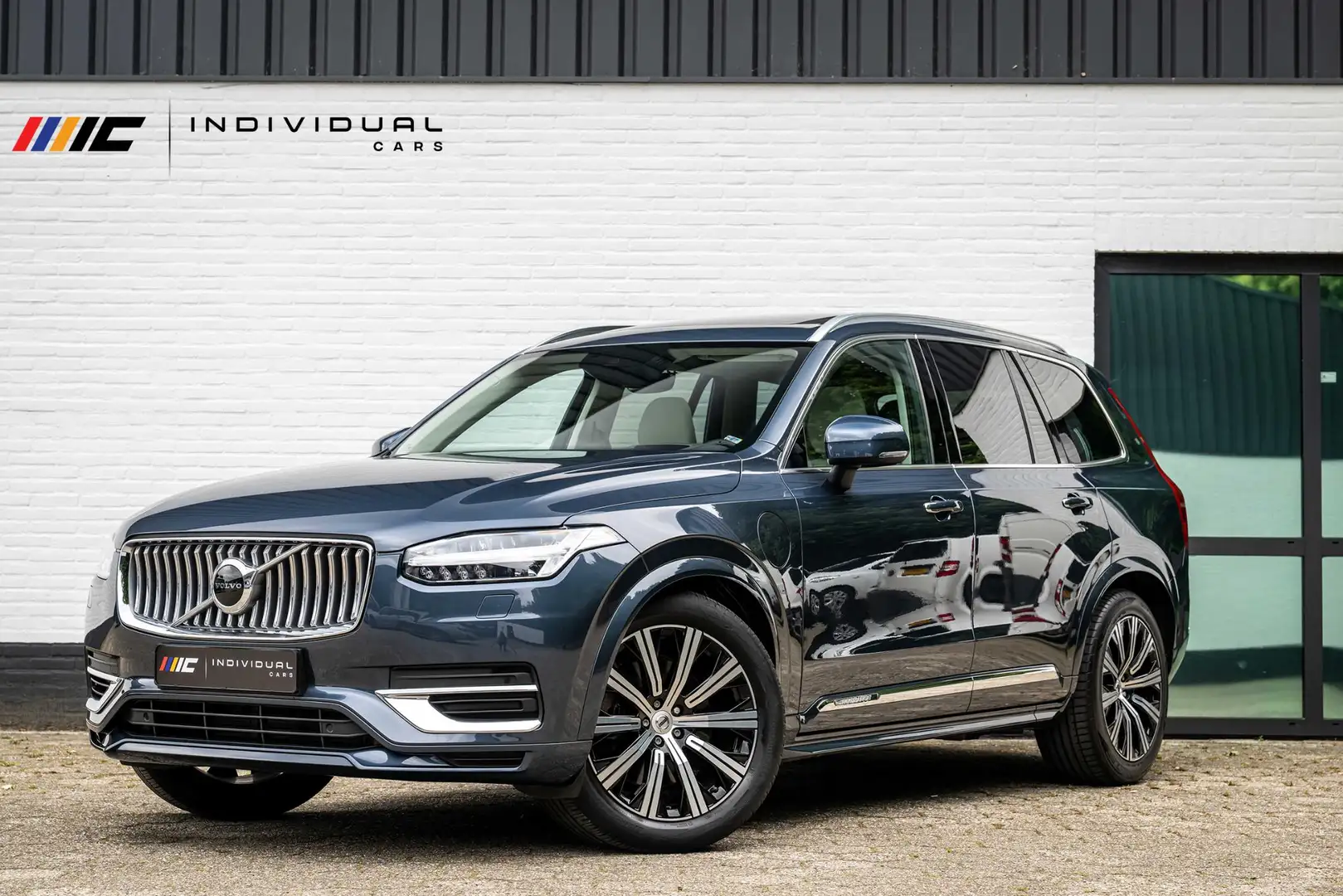 Volvo XC90 2.0 T8 Recharge AWD Inscription 455pk LONG RANGE Blau - 1
