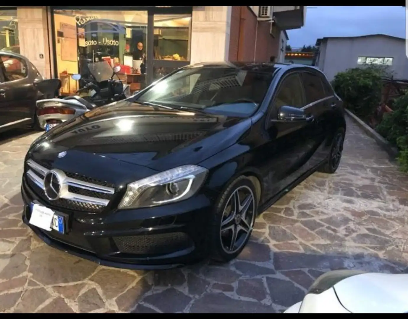 Mercedes-Benz A 200 Classe A - W176 cdi Premium auto Nero - 1